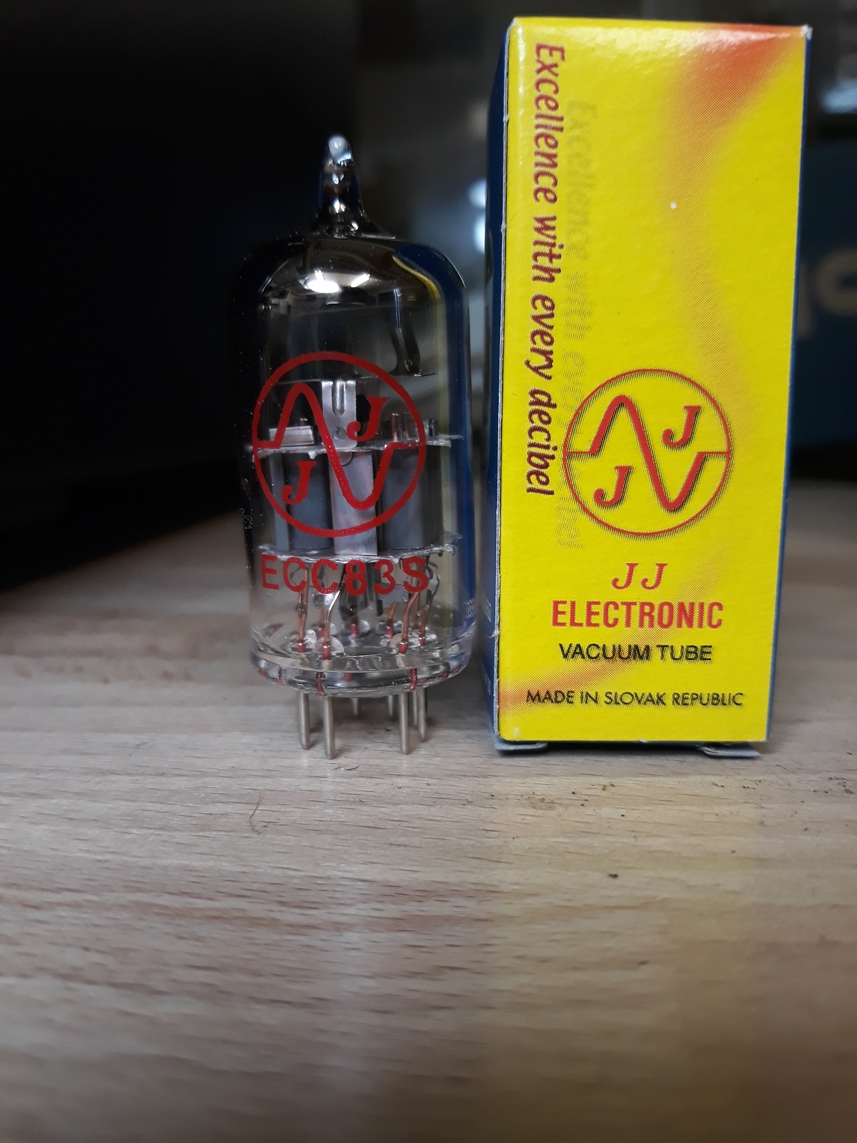 ECC83S JJ